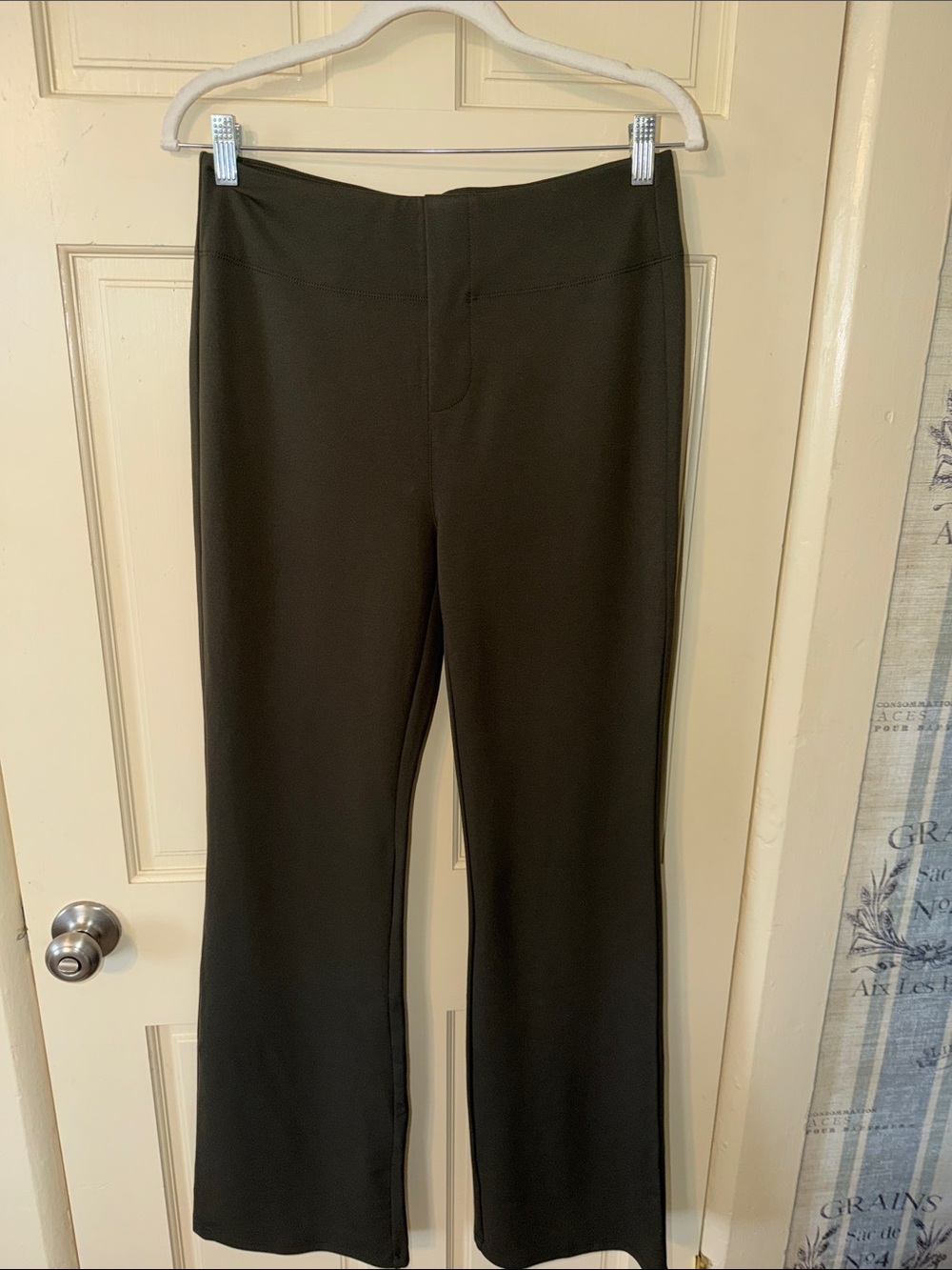 HALARA Olive Black Boot-Cut Ponte Pants